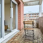Elegant Avec Balcon Prive A *