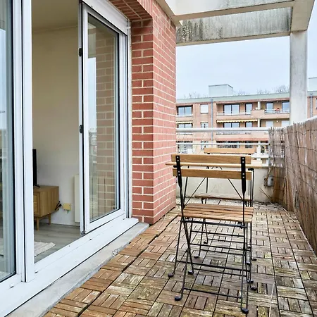 Elegant Avec Balcon Prive A *