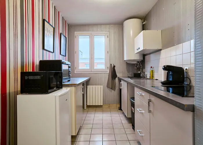 Elegant Avec Balcon Prive A Apartment