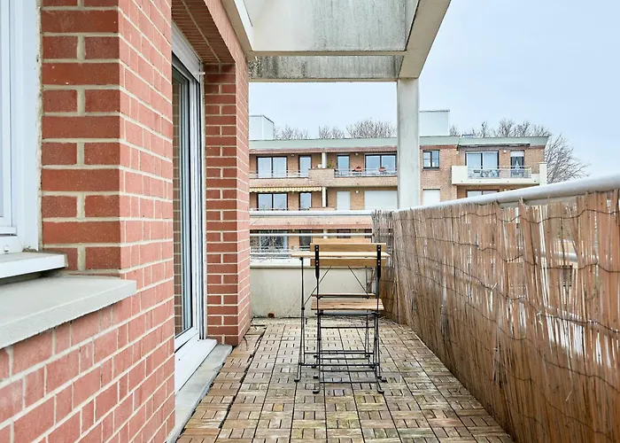 Elegant Avec Balcon Prive A