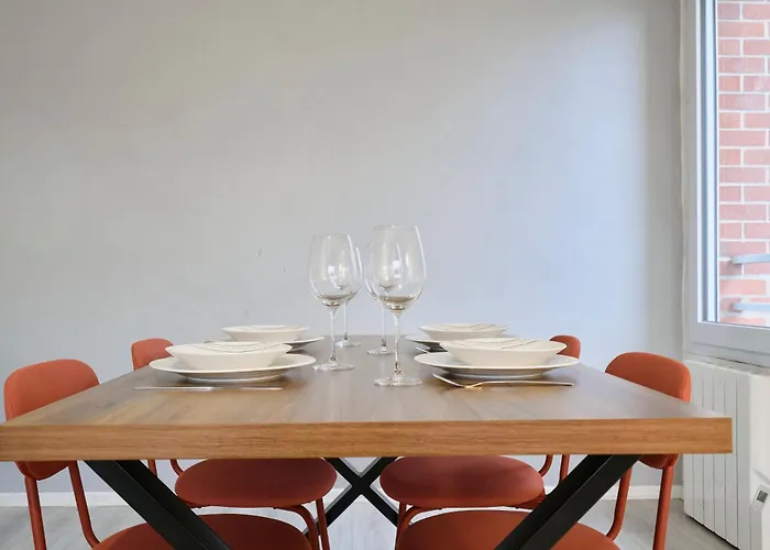 Elegant Avec Balcon Prive A Apartment *